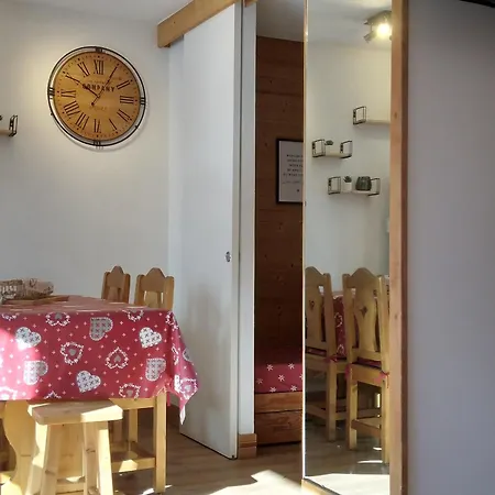 Renove 4/5 Pers - Aux Pieds - Fr-1-181-1038 *